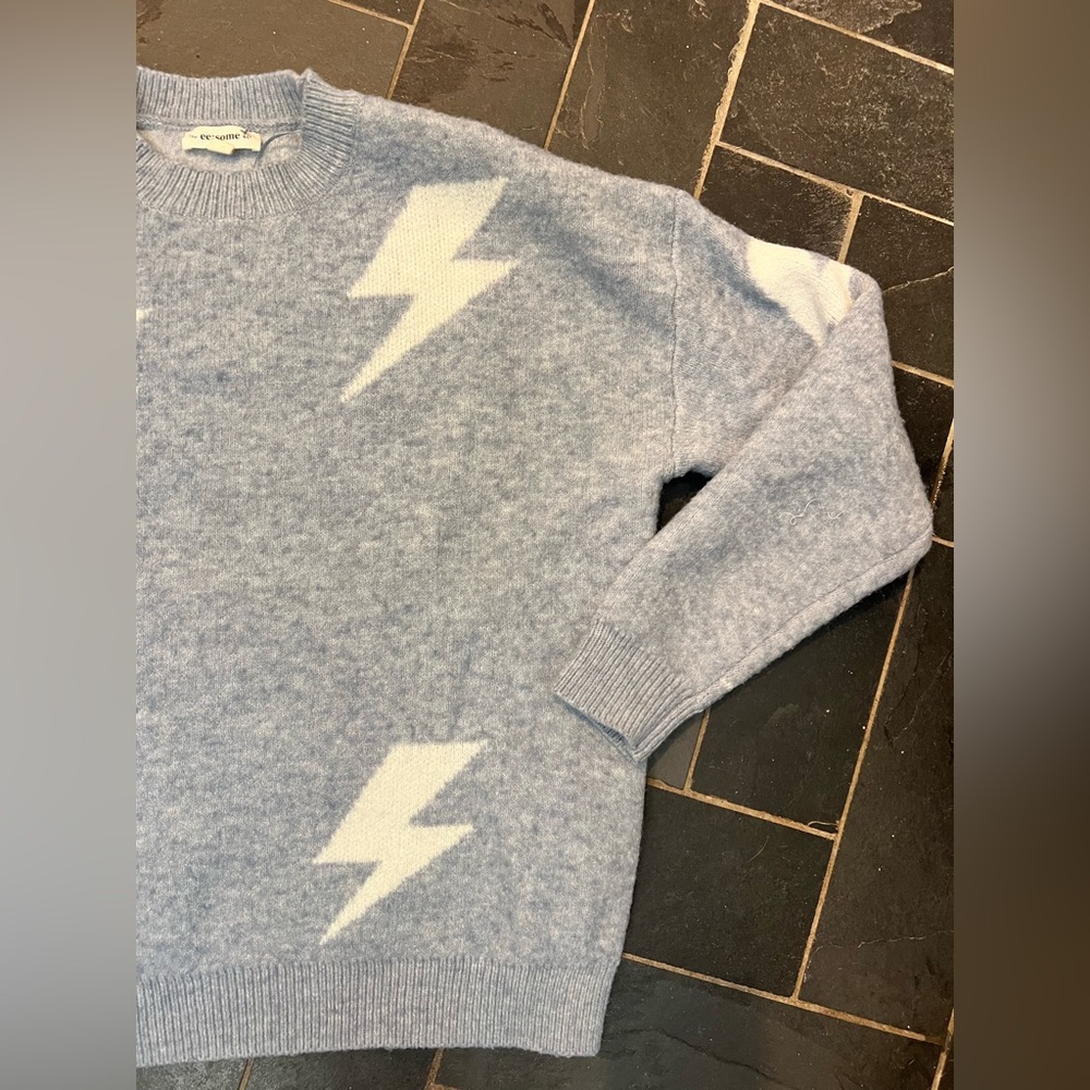 Lightning bolt sweater blue gray size small - Picture 3 of 3